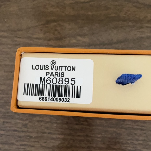 MEN’S Louis Vuitton Wallet NEVER USED - Picture 3 of 7